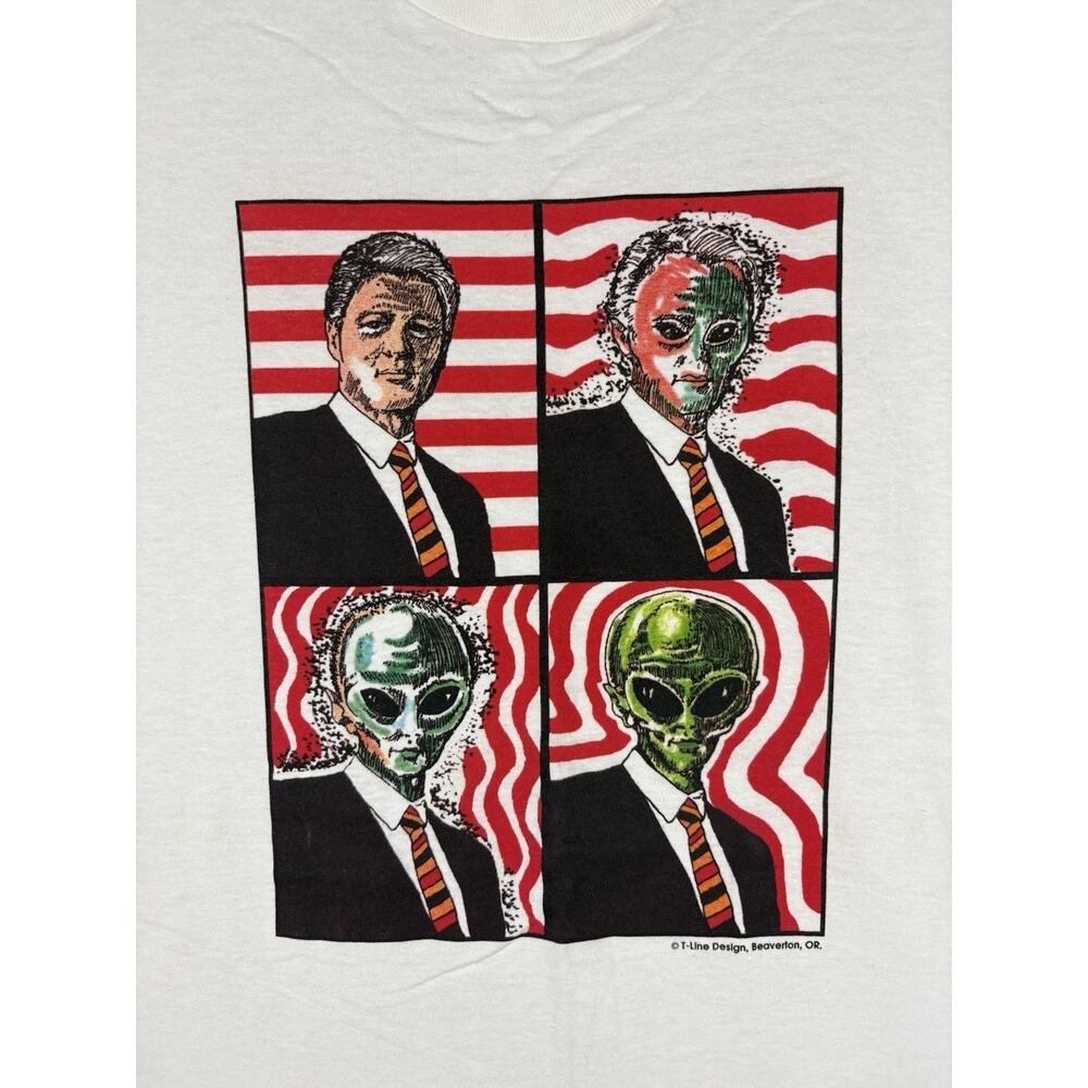 Vtg 90s Bill Clinton Alien T-Shirt Men’s Large White T-Line Design USA Made Rare